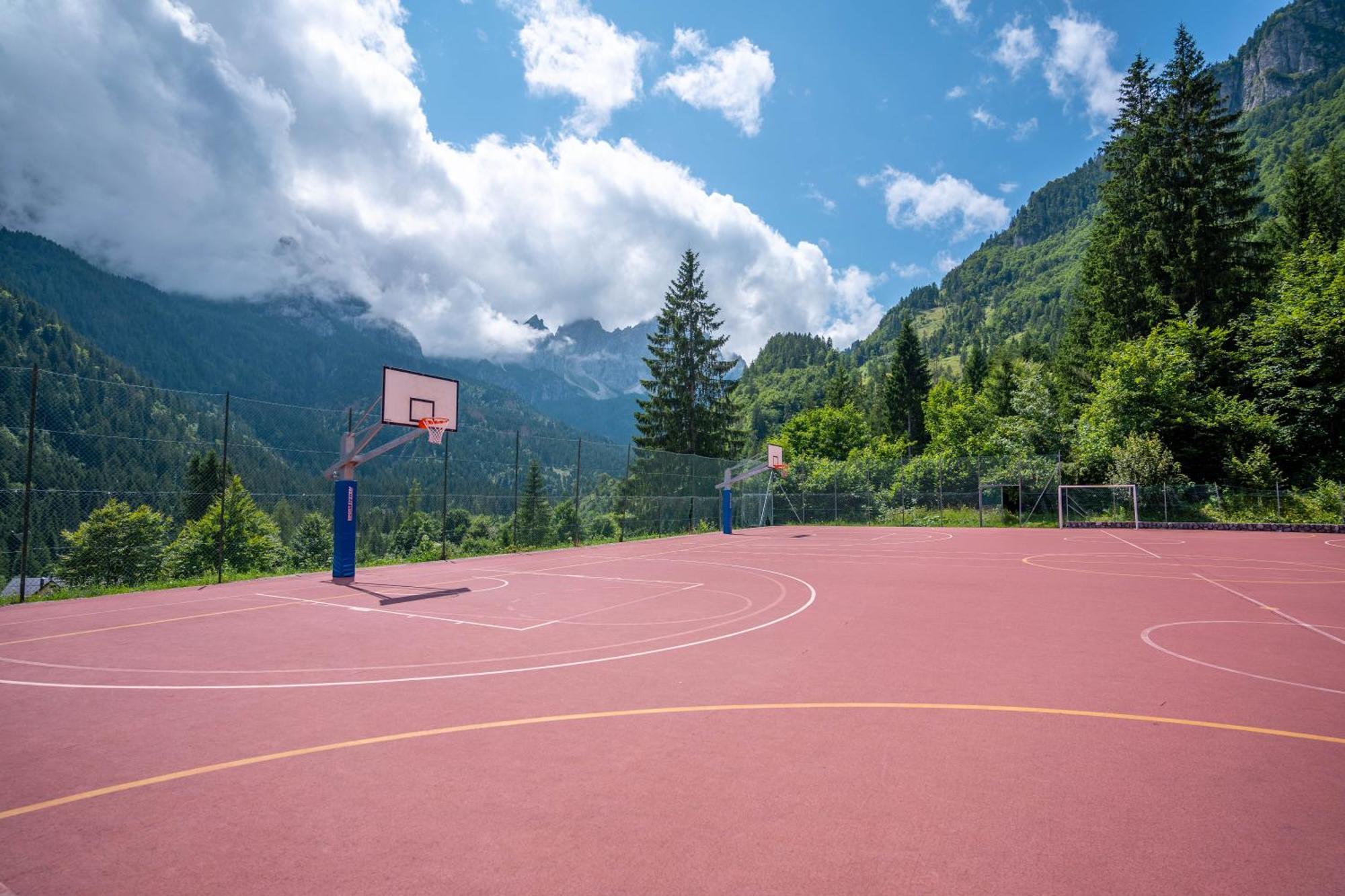 Bella Italia&EFA Village Forni Avoltri Esterno foto