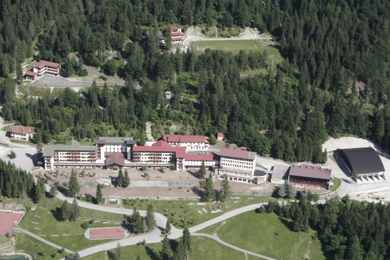 Bella Italia&EFA Village Forni Avoltri Esterno foto