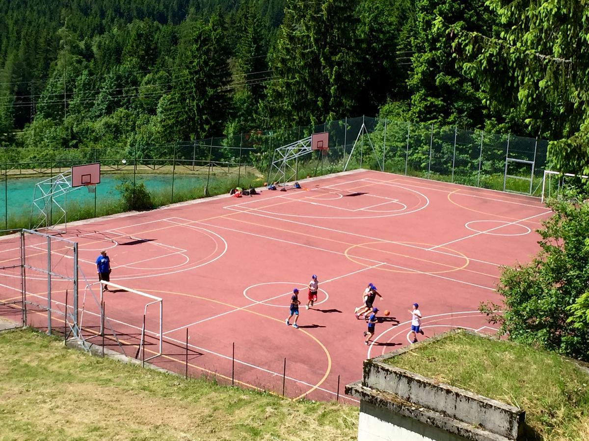 Bella Italia&EFA Village Forni Avoltri Esterno foto